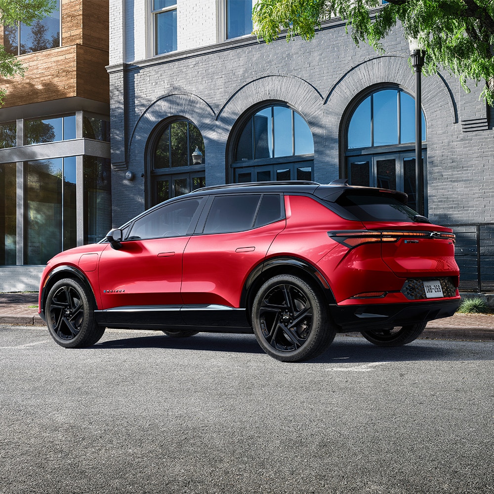 Equinox EV 2024, innovación de Chevrolet aplicada a una SUV eléctrica, plataforma de carga, conectividad y seguridad activa