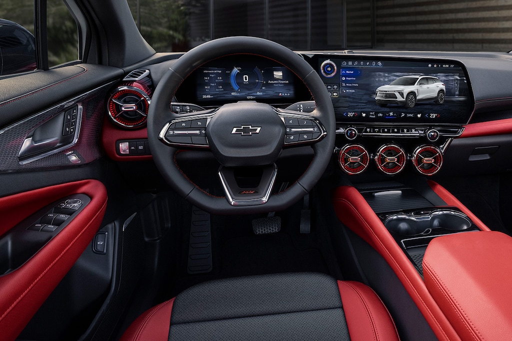 Sistema de calaveras en luz LED de Chevrolet Blazer EV 2025, camioneta SUV eléctrica